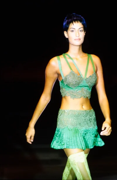 Look 19